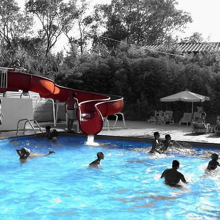 Camping Village Costa Verde Porto Potenza Picena Exterior photo